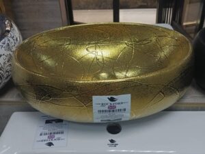 Pure Gold Washing Hand Basin – Minimalist Style