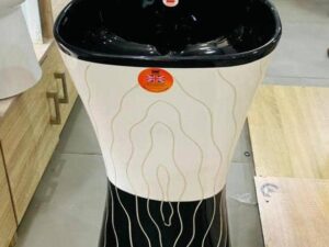 b9a176b2-b2be-49aa-b118-bf4770baaa3b Black & White Pedestal Basin – Dual Tone Pattern